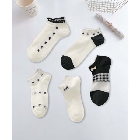 [^:yjsgy771a]fUC{`FbNAt[ȂǁAK[[ȃ`[tՂlߍ񂾃fUC\bNX5ZbgBقȂfUCŁACɍ킹R[fy߂܂B[fނȂł͂̏_炩ȔGƒ悢tBbgŗSnKBJWAR[ftF~jX^Cɂ҂łBfށE[E|GXeE|E^R[fBl[g̒āEXj[J[⃍[t@[ɍ킹āA炵vXBE`FbNt[`[tANZgɁAVvR[f؂₩ɁBEÂ߂̃XJ[gX^CK[[R[fɂ҂BYɂāATCYdlقȂꍇ܂B