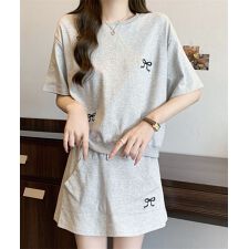 リボン刺繍Tシャツ＆スカートセットアップ