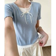 リボン付きフリルニットトップス