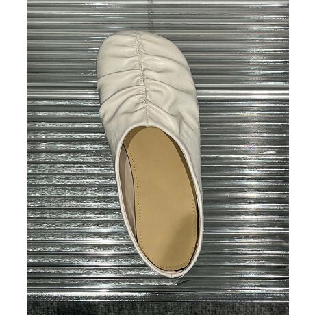 [^:yjmlxp25001a]fUC_炩ȃMU[fUC̃tbg~[B~j}łȂ痧̊̂fBe[ɍʂ܂BXb|X^Cŗ₷A1`2cm̃tbgq[KȗSn񋟂܂BJWAɂꂢ߃X^Cɂ킹₷ꑫłBfށEbFPUEށFPVCR[fBl[g̒āEfj`mpƍ킹āAbNX̂JWAX^CɁBE}LVXJ[g⃏s[XƑgݍ킹āAGtH[gXȃtF~jbNɂBEVvȃmg[R[f̃ANZgƂĎ̂߂łB