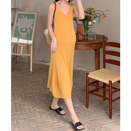 [^:ywe6628a]XbLƂm[X[ufUCɁAu҂݂̏cCVGbgjbgs[XBy₩ȒSnŔDPły߂ꖇłB_炩Lk̂fނĝ̃Cɂ₳tBbgBL肷ȂtAVGbgŁARȔƃbNX𗼗܂BꖇłƒȂ̂͂AJ[fBKVcHD΋G߂̕ςڂɂBofC[gɂ߂ł