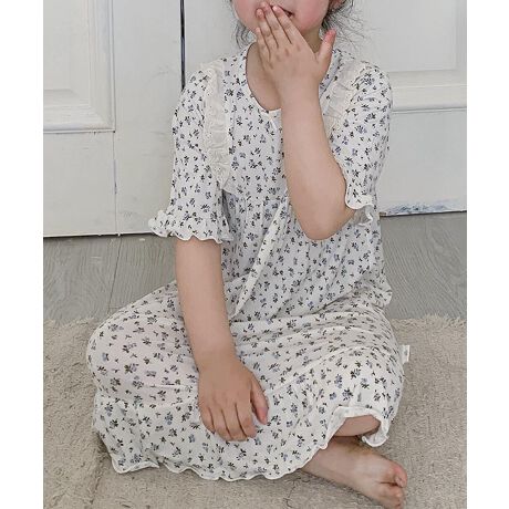 [^:moius3221a]y₩ȃt[vǵAtƃ[X̃fBe[ANZgȃvg[s[XłBbNXSnŁAǂȊɂœKłBVvȂ؂₩fUĆAql̖̃[EFAƂāA܂Q⃊bNX^CɂœKłBf:E fށFZ95%A|E^5%E FZ͏_炩ʋCɗDꂽfނŁAG肪悭KȒSnłBR[fBl[g̒:E tƃ[XŉĂ[EFABbNXƎԂɂ҂łBE Q₨oÔ났Ԃɂ􂵂܂BE Ăt̂ȃJWAbNƂĂB