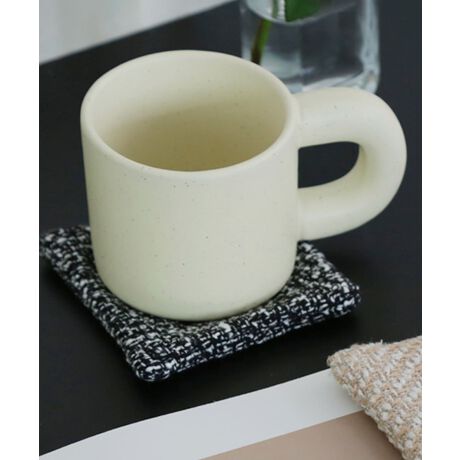 [^:momzy240408a]㎿ȃcC[hfނŎdĂAӂƂlpR[X^[Bx[WAubNAzCg3FWJŁAǂȃCeAɂ₳n݂܂BuɂƂVvƂp^OANZgɁBJbv⏬̉ɕ~ŁAe[uCɂȋԂɁBYɂāATCYdlقȂꍇ܂B