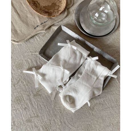 [^:mozli835a]i`ȃJ[Ə_炩ȑfފ͂́ALbYpTCh{\bNXBTChɂꂽȃ{Aɉ炵vXĂ܂BLkADtBbg闚SnB̓~hŁAXJ[gɂpcɂ킹₷AI[V[Ył܂Big͂Ao┭\ALOX^Cɂ߁BK[[R[f̎dグɂ҂ȈꑫłBS F24cm TCYF11cmM F25cm TCYF12cmL F26cm TCYF13cmYɂāATCYdlقȂꍇ܂B