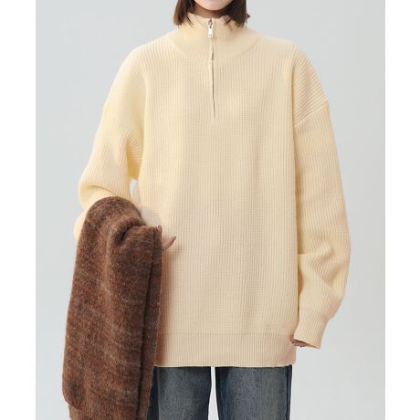 [^:idbbh310a]VvȂgĥn[tWbvfUC̃jbgvI[o[BWbv̊J߂ŋ݌͋̕C݂ɕς̂́BbNX̂VGbgƏ_炩ȃjbgfނŁAfC[ItBXJWA܂ŕL􂷂ACełBXL 70 g58 60 ŏ52XXL 72 g60 62 ŏ53XXXL 74 g62 64 ŏ54YɂāATCYdlقȂꍇ܂B