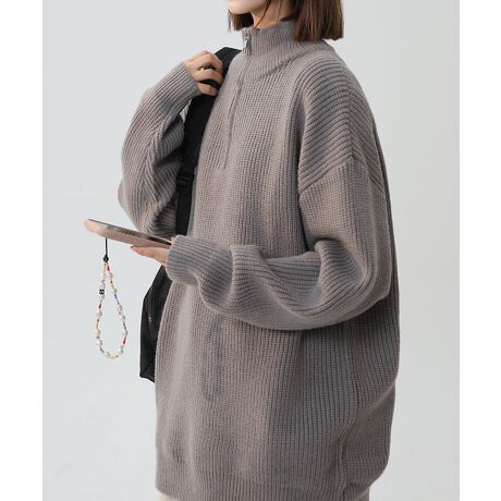 [^:idbbh310a]VvȂgĥn[tWbvfUC̃jbgvI[o[BWbv̊J߂ŋ݌͋̕C݂ɕς̂́BbNX̂VGbgƏ_炩ȃjbgfނŁAfC[ItBXJWA܂ŕL􂷂ACełBXL 70 g58 60 ŏ52XXL 72 g60 62 ŏ53XXXL 74 g62 64 ŏ54YɂāATCYdlقȂꍇ܂B