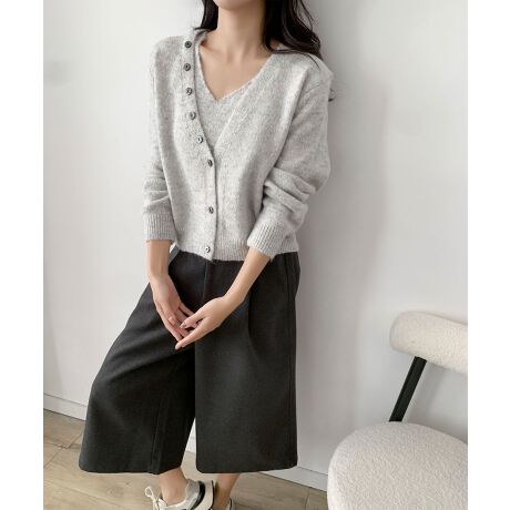 [^:wly1025a]_炩ȔGƏiȕ͋C͂́AL~\[ƃJ[fBK2_ZbgBZbgŒ̂͂AꂼPiłg閜\ACełBӂƂjbgfނDۂ^A炵bNX[ho܂B悢݂ŏHt܂Œ̂|CgBCi[̃L~̓tBbgAJ[fBKƂ̃C[hŃoXǂȂ܂B|CgL~\[ƃJ[fBK֗̕2_Zbg_炩yjbgfނŒSnKPiłZbgł񂵎Rtg{^dlŊJĂ߂ĂfBe[VvVlbNCŃfReoE̓udlŃtBbgAbvƂVGbgŉؚʁR[fBl[gZbgŒđltF~jȈۂɃL~{fjŃwV[ɃJ[fBKHDăXJ[g킹ŏiJWAɃV[Yghd˒X^Cgh̍Gɂ҂ȃACeB̂܂܃ZbgŒĂÃACeƑgݍ킹ĂR[f̕L閜\jbgZbgłBL~\[F40 g37J[fBKF52 g56 46 ŏ58YɂāATCYdlقȂꍇ܂B