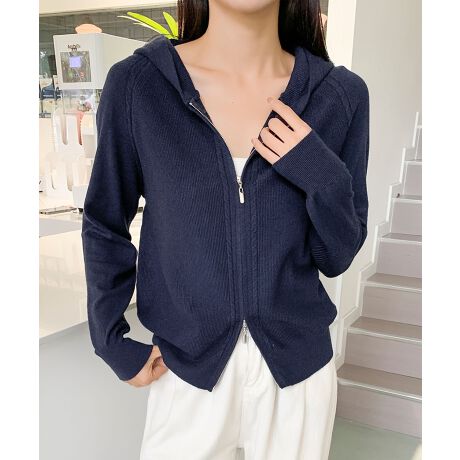 [^:xch0310a]VvŒ񂵂₷nfUCɁA񌳂ƕݍރnClbNdlvXt[htjbgBJWAȕ͋CȂAnClbNőlȏ炵UPB_uWbvdlŃVGbg̃AW₷ALR[fBl[gɊB_炩KȔGłȂA₷鍬an̗pBy₩ŒSn悭AfC[Ɏ₷\ACełB|CgnClbNdlŎ񌳂܂ŒgAlۂۖnō킹₷x[VbNfUC_uWbvŃX^CO̕LfC[ɂrWlXJWAɂR[fđlJWAɃfjpcƍ킹ăVvɁB_uWbvJΔ̂X^CɁB[hȕ͋CɍXbNX⃏Chpcƍ킹AnClbN𗧂ĂĒƑlۂ܂Ƃ܂܂BC[hX^CɃCi[ɔVcJbg\[d˂ăWbvJ΁AŝR[fBl[gɁBAE^[CɃR[gWPbg̃Ci[ƂĂdBVvȖnfUCǂȃAE^[ƂQłB55 g50 64YɂāATCYdlقȂꍇ܂B