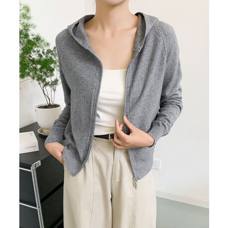 [^:xch0310a]VvŒ񂵂₷nfUCɁA񌳂ƕݍރnClbNdlvXt[htjbgBJWAȕ͋CȂAnClbNőlȏ炵UPB_uWbvdlŃVGbg̃AW₷ALR[fBl[gɊB_炩KȔGłȂA₷鍬an̗pBy₩ŒSn悭AfC[Ɏ₷\ACełB|CgnClbNdlŎ񌳂܂ŒgAlۂۖnō킹₷x[VbNfUC_uWbvŃX^CO̕LfC[ɂrWlXJWAɂR[fđlJWAɃfjpcƍ킹ăVvɁB_uWbvJΔ̂X^CɁB[hȕ͋CɍXbNX⃏Chpcƍ킹AnClbN𗧂ĂĒƑlۂ܂Ƃ܂܂BC[hX^CɃCi[ɔVcJbg\[d˂ăWbvJ΁AŝR[fBl[gɁBAE^[CɃR[gWPbg̃Ci[ƂĂdBVvȖnfUCǂȃAE^[ƂQłB55 g50 64YɂāATCYdlقȂꍇ܂B