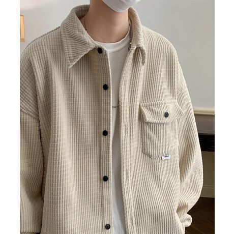 [^:idyya2004a]VvȂ݊̂A肵VGbg̉ʂ̐nۓIȃVcWPbgB_炩ȃR[fCfނgpA݂ƃbNX˔ꒅB|PbgANZgɁAtɉHD邾Ŕ̂lJWAȃACeBVcƂĂ͂AAE^[ƂăTXEFbg̏ォHDX^C߁Bfj⃏Chpcƍ킹Ώ{ȃXg[gAXbNXɍ킹ΑlۂۂɁBM 71.5 g61 57 ŏ52L 73.5 g63 59 ŏ53XL 75.5 g65 61 ŏ54YɂāATCYdlقȂꍇ܂B