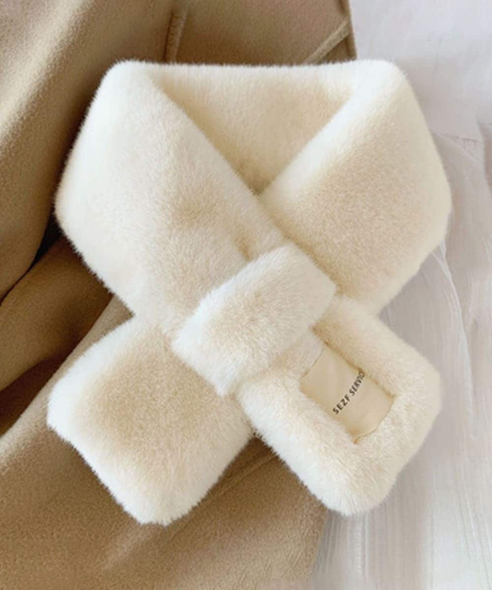 [}C]eBybg{A}t[/ACniaimohaj ItzCg