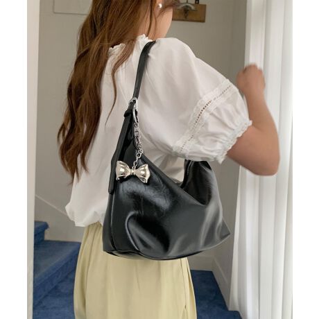 [^:yjbla26635a]VvłȂ`[ANZgƂȂĂAX^CbVȈۂ^܂BIȕKi[̂ɏ\ȗeʂ܂Big͂AJWAȃf[gɂ҂ȃACełB25618cmYɂāATCYdlقȂꍇ܂B