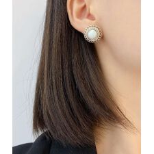 煌めき人工オパールピアス