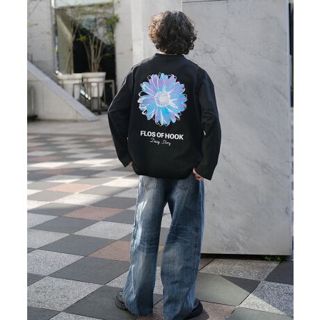 [^:hkntlt5735a]fUCtgɂ肰Ȃ|CgvgzAobNɂ͑_őN₩ȃ}[Kbgvg̗pfUCBVѐS؂₩ȃobNfUCAp܂ňۓIɎdグĂ܂BƂVGbgŁAbNXƃX^CbV𗼗ꖇBfޏ_炩RbgfނgpĂAɗDSnBƂ݂Ȃy₩ŁAԂ̒płKɉ߂܂BtH̋G߂ɂ҂ȃTłBJ[WJzCgF̂锒nɖ邢ԕx[WFg[Ƀ}b`鉷݂̂fUCO[F[݂̂΂i`ŏiȈۃubNFVbNȍnɉfJtȉԕR[fBl[gCgJ[̃`mpfjƍ킹āAu₩ȃJWAX^CɁB_[Ng[̃{gXXj[J[ŃN[ȈۂɎdグ̂߂łB܂AWPbgJ[fBKHDāAGߊX^CM:g60 60 66 ŏ53L:g62 62 69 ŏ54XL:g64 64 72 ŏ55