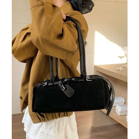 [^:aji9131a]NVJȕ͋CȁAxgfUC̃U[bNobOVoBגVGbgiŃX^CbVBVvȂxgfBe[ōAig炨ł܂ŕL􂵂܂B[͂ zRXAX}zȂǂoKi[Bfނ͊OFU[PUAF|GXenň₷AfC[[Xɂ߁BJ[͗x[W^ubN^Cbh^uE4FWJBIɂItɂ킹₷\J[łBR[fāF؍JWAEI[o[TCYWPbg{fjɍ킹āA|ŃtɁBEVvȃR[fobÕfUCňCɃghUPBR[fāFlK[[Es[X{Ou[cɍ킹ănhBEגVGbgƃxgANZgɂȂAiK[[ȂoR[fɁB_ ߃|CgגVGbgxgfUCőlۂPUfނŌyʁ₷łB33 10 16