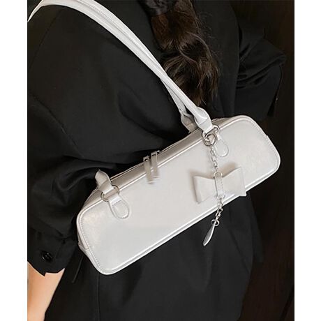 [^:aji12111a]L[gŏiȕ͋C˔A{`[|Cg̃XNGA^V_[obOBRƂגtHɁA򊴂̂tFCNU[fނꂽۂoBn[g^`[t̃`F[ŁAoď炵vX܂B₷_unhfUCŁA|莝\BRpNgȂ}`肠Aڈȏ̎[͂BX}zERXE~jzȂǁAgɂ傤ǗǂTCYłBX^COāEK[[eCXgȃXJ[g⃏s[XƍDEXEFbgfjɍ킹ÐhMIX߁EobOv[gɂ҂̃fUC32 11 10YɂāATCYdlقȂꍇ܂B