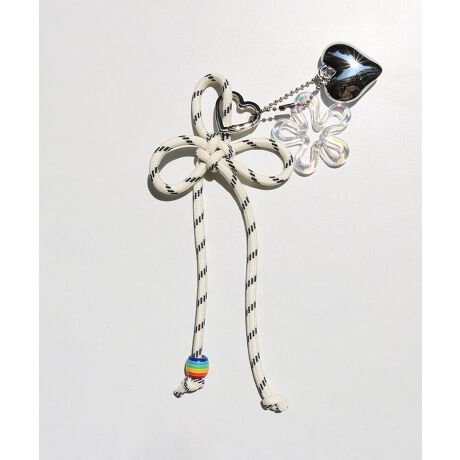 [^:xyscj2a]n[g^̃r[YƉԂ̃`[tAVvȂڂfUCB҂ݍ݃fUC̃Xgbv͑ϋvAN₩ȃJ[r[YANZgƂȂAVvȃobOgѓdbɉ؂₩܂BȂł݂̖͂̉͂UPĂACełB20YɂāATCYdlقȂꍇ܂B