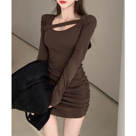 [^:jsymt570a]j[NȃAVg[fUC|CgƂȂ郏s[XBŜeRufނŎdグ邱ƂŌySnBXJ[g̓^CgVGbgŉؚȃ{fBAfB[ȃ[h܂B