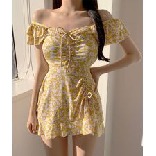 ジャスミングランディフローラム(Jasmine Grandiflorum)のレトロ花柄ワンピーススイムウェア