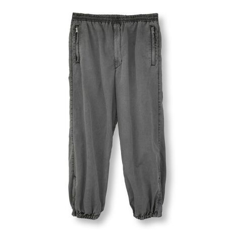 [^ԁFM0154FP503]yi߂ɂtF[hȂꂽۂ̑@\pczyčx̖ȃiCfނgppcBEGXgSt@Xi[t̃|PbgȂǁA@\ɂA^EEFAƂĂ͂AANeBuȃV[ɂ߂̂P{łByfUC/fށzyčx̖ȃiCfނɐi߉H{ƂŁA邽тɕAƓȃjAX̃tF[hy߂ꒅɁBJWAłȂA\Lȕ͋CŁAR[fBl[gɂȂꊴvXĂ܂ByVGbgzChȃXg[gVGbgɐĩfUCŁAbNX₷KȗSnB̃t@Xi[J邱ƂŃVGbg̕ωy߂܂ByfBe[zEGXgSŃXgXt[ȗSnłBTChƃqbvɂ̓t@Xi[t̃|PbgtĂA̗h@\Ă܂BɁAɃt@Xi[{ƂɂAÊ₷BANeBuȃV[A|Pbgɓꂽ̂₷Ԃ̉^]ȂǂɂSłBFfރu]FM0154FJM501f:g:181cm oXg:89cm EGXg:67cm qbv:89cm pTCY:03(L)戵̂ӂ̐i͓ȋZ@psOgi痿jɂĐi߂Ă܂Bʏ̐i߂ƔׁA芴Ɛ􂢗ƂõƓ̕ɎdオĂApJԂƂɂĐFƓ̕̕ωyނƂł܂Bp̖Cɂ葼̈ߗȂǂɐFڂ肵₷܂̂ŁAWFiɔjƂ̑gݍ킹͂BFڂ肵ꍇ͂ɐĉBpɂ蕔IɎCꂽ鎖܂̂ŁAӂBV[O͐Fڂ肵₷̂Œp̍ۂ͂ӂBƖẺAPCX}[gtHȂǂ̊ɂAiƉ摜̃J[̌قȂꍇ܂B摜̓Tv̂߁AFTCY̎dlύXɂȂꍇ܂BTCY͕ЋK̍̐ɂċLڂĂ܂A኱̌̍ꍇ܂B