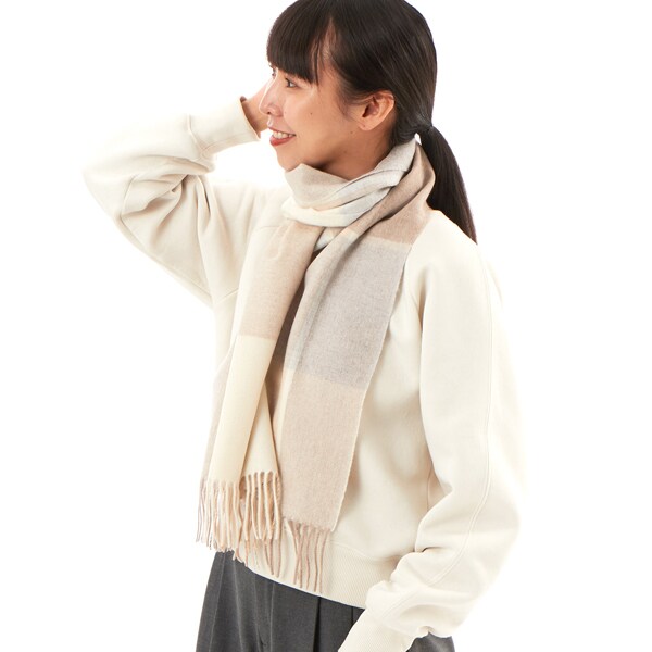 Aquascutum（アクアスキュータム） カシミヤ100％チェックマフラー