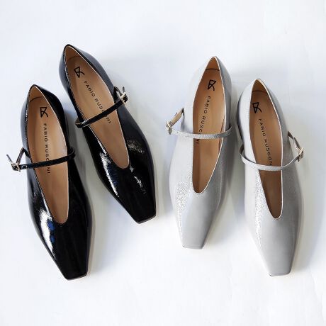 [^:FB-S-6669]25tĐVVvŃGKgȃfUC̃XgbvpvXBAbp[VfUCV[vŃX^CbVɖĂ܂B\ȃXgbvŁAɂ҂tBbg邱ƂłAEX[YBJWAtH[}܂ŕLR[fBl[gɊ􂵁AfC[gɂʂȃV[ɂΉ閜\ȈꑫłBbF14.0cmq[F2.1cmꕝF8.0cmd(Б)F195g@37cmɂđB܂ŖڈƂĂlByuhЉzt@rIXR[j́A1998NɐݗꂽC^AEtBcFɂ郌fB[XV[YuhBVGbgƗSn˔ACéAC^AV[Y̑㖼ƂȂĂ܂B