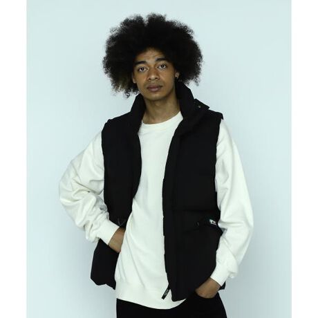 [^ԁF7923252023]MANASTASH^}iX^bV^MARTY DOWN VEST '23^}[eB[_ExXgNVbNȃfUC̃_ExXgB}bgȎŃX^COɎꂽƂɓރfUCBɂpocketƃnhEH[}[𑕔BTCN_EgpTXeiu1ƂȂ܂BubNAp[vAO[AIW4FWJBMANASTASH^}iX^bV1993NɕčVAgŐݗꂽMANASTASHBuh̗RƂȂkAJ嗤̐C݉kɑJXP[hR삯}iX^bVŔAXL[gbLOA}EeoCNAteBOAJbNȂǑlȃAEghAX|[cy߂邱ƂŗLłBnƎwv⃊TCNt[XȂǊɗDfނ̗pčō̃ACe邱Ƃ𗝔OɌfAǂAJ̃v_NgfUCx[XɂCtX^Cuh́At@bVƃJ`[NXI[o[VX^CĂ܂B