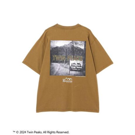 [^ԁF7924234011]MANASTASH^}iX^bV^TWIN PEAKS TEE 02^cCEs[NXTVc02TWIN PEAKS Capsule CollectionERbg1006ozVEiAVbhEHbVH{osVcEɂTWIN PEAKSӖyTPz̕ƎR^̃OtBbNEwɂTWIN PEAKS̃I[vjOɗV[̃tHgvgyTWIN PEAKS^cCEs[NXzwcCEs[NXxiTwin Peaksj́AfBbhE`ƃ}[NEtXg삵AJ̘Aerh}B90N㏉ɁȂS3lbg[N̈płABCfBԑg̃Lb`́uN[Ep[}[EHvB̃V[Y͐lC҂̃eB[GCW[Ŋw̏[Ep[}[̎csȎEl{FBIʑ{fCEN[p[`ĂBSĂł͂Ȃ{M̉QɊ񂾓`IȃJgV[YłBTM(C) 2024 Twin Peaks. All Rights Reserved.