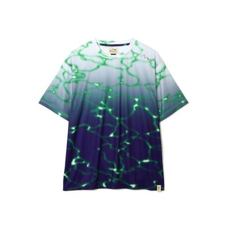 [^ԁF7925135003]MANASTASH^}iX^bV^LITHIUM TIE DYE TOPE}iX^bV̒ԕły`Ez傫A^C_Ĉ悤ȃOtBbNɗƂ񂾃vgEOɓvǵAtN^[dlE|GXe̋zfނȂ̂ŁAX|[eB[ȃV[ł̒pMANASTASH^}iX^bV1993NɕčVAgŐݗꂽMANASTASHBuh̗RƂȂkAJ嗤̐C݉kɑJXP[hR삯}iX^bVŔAXL[gbLOA}EeoCNAteBOAJbNȂǑlȃAEghAX|[cy߂邱ƂŗLłBnƎwv⃊TCNt[XȂǊɗDfނ̗pčō̃ACe邱Ƃ𗝔OɌfAǂAJ̃v_NgfUCx[XɂCtX^Cuh́At@bVƃJ`[NXI[o[VX^CĂ܂B