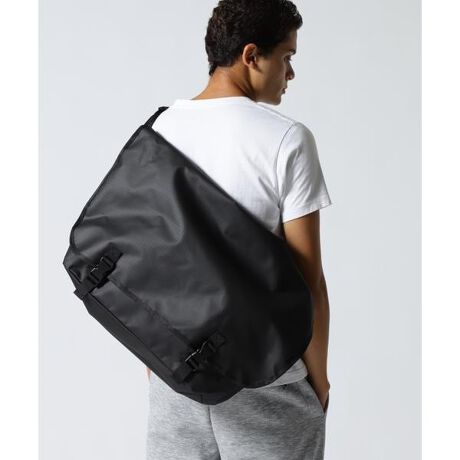 [^ԁF7925976230]PACKING^pbLO^MAT RIP MESSENGER^PA-055̑fނ͝fނȂ̂ɃU[̂悤Ȏ̃}bgubÑbvXgbviCgpBȂ傫ȗeʂ̃bZW[obOBPC^ubg[ł|PbgtĂ܂BTChɂ̓ybg{g[\ȃhNz_[BubN̓V[킸R[fBl[gɓ݂₷BL[o[ɑ\Ȃ̂ŗsɂ߁BPACKING^pbLOAJ̃X[p[ɎGɔĂ悤ȁAgobNpbNRZvg2018NX^[gBAJ炵cVvCYxXgȃobOuhB