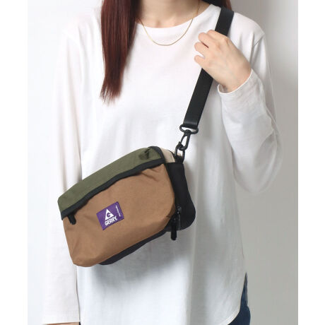 [^:772-863-0106]GERRY/WF[ Shoulder Bag/ }`V_[obO/|[` jpGERRY/WF[a甼IȏƂjAJEAEghAuhGERRYBiƋ@\̊mŤ21IɌĐVȐEJ񂵎n߂܂BՍȊɑΉAEghAEGÃmEnEՂɂXg[g̃ghZAEghAJWAEGAꂪGERRYłBfޑϋvɗDꂽvȃ|GXengpyʂŤ@\fC[[XɍœKfUC~j}ȃfUCƎ[͂͡AEghAuhGERRY/WF[̃V_[obOC[ɉtgɃTu|Pbg|PbgLxɔĂ[͂́500ml̃ybg{g␅RX|[`X}zzȂǓĝSĎ[łg̗ǂTCYłV_[R̎O\|[`ƂĂg܂tgɔzp[ṽuhSl[fUCۓIɖANZgɡR[fBl[gobNpbN/bNg[gobO{fBobOX}zV_[Ƌɤ̐lCACeƂȂV_[obOǂȃV[ɂł}b`VvȃfUCͤJWAȒȂ͂Xg[gLC߂ȃX^C܂ŕLWŊ􂵂܂BrbOVGbg̃p[J[n[tWbvvI[o[ChñJ[Spcאg̃XLj[pcƍ킹Ί؍nXg[gX^Cɡ|CgJbW̃XEFbgg[i[W[WWK[pcXEFbgpcgbNpcƍ킹X|[cMIXX^CI[o[TCỸu]R[gZ^[vXpcXbNXƍ킹ăLC߃JWÅOACeɡԂ̃fjWPbg}Eep[J[TVc`mpȂǂ̃x[VbNACeƂQʋΤʊw̃fC[[X͂X|[csAEghALvtFXȂǂ̃W[ł劈YfB[X킸jZbNXŎgp\MtgyAR[fɂIXXȃACełyׂ݂Ƀn[g}[NNbNîCɓo^J[̍ēפZ[Xg1_ʒm͂܂uĥCɓo^ViēׂȂǂȏ󂯎邱Ƃł܂yLazarzƋɕωt@bṼgh؂褃v`vCXŃNIeB̍ACeWJx[VbNɃghꤊx̍lIX^_[hX^CĂZNgVbvł