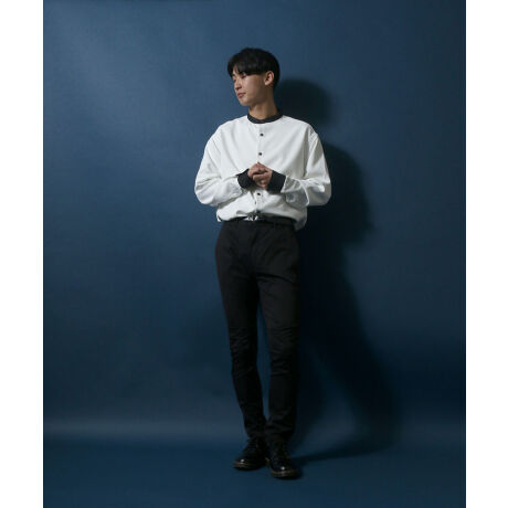 [^:212-330-0051]ANPAS Twill Fabric Oversize Band Collar Shirt/ANPAS ʒ cC I[o[TCY ohJ[VcyANPAS Twill Fabric Oversize Band Collar Shirt/ANPAS ʒ cC I[o[TCY ohJ[VczFabricyď_炩G̗ǂ|GXegpAAVɂȂɂߓ̎舵ƂĂyłBLkAƂnKȒSn^Ă܂BDesign/Silhouetteꂽ~j}ȃfUCǂȃACeƂǂAX^CO̎ƂĊ􂵂ĂPłBƂ݂̂NVbNȕ͋CocCfނŁA悢򊴂ɉRȃh[viȈۂ^Ă܂B肵߂悢̂ohJ[ȂꂽlȈۂ^Ă܂B݂Ƒ̃J[ؑւɂȂNbNfUC͂LC߂ȈۂƂȂĂX^CO̕L܂BI[o[TCỸChVGbg{ȃX^COo܂BlC̃rbOVGbgX^CŃjZbNXƂĂg܂BStyling  TVc^NgbvȂǂǂȃgbvXƂQłB<div>I[o[TCY̒pőS̓Iɂ邭ȂlĈӂLC߃X^C߂łBChpcXbNXȂǂƍ킹āAS̓Iɂ邭ȂlC80`90'sÒX^C߂łBJ[SpcWK[pcɃXj[J[킹ƃX|[cXg[gX^Cɡfj`mpAChpcɍ킹ƃJWAX^CɁAɃ[t@[u[cȂǂ̊vC킹ƏiȑlȃX^CɁBg[gobOobNpbNLbvoPbgnbgATOXANZT[ȂǂȏƂQłBYfB[XƂɒpł郆jZbNXfŤJbvR[fFBm̃yAR[fɂ߂łîCɓo^J[̍ēפZ[Xg1_ʒm͂܂uĥCɓo^ViēׂȂǂȏ󂯎邱Ƃł܂yANPASz̍Ő[ӎȂςȂ̂؂ɁB̎X́ghǋAɂ̐ւ̐VȈɊYx[VbN[hX^CĂ܂B