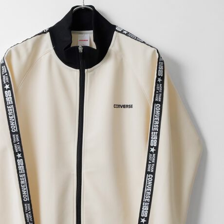 [^:037-228-0157]CONVERSE/Ro[X1908NAAJE}T`[ZbcBőnƂXj[J[uhBI[X^[EWbNp[ZƂXj[J[̐`Ƃ郂f𑽂JA{ĐEňĂBCONVERSẼApACeobÓAV[Y{ōL܂ɐꂽB̓JWAACeƂčLVbvŔ̔ĂAߔÑX|[cEXg[gt@bV̗sŐlCB̍SݓXɂI[Vbv\ȂǁAuh]ĂBfޖ{̂ɂ̓|GXe100̃W[WfނgpĂAKxȌ݂Ɗ炩ȔG肪łByʂȂn̂鎿ŁAԂ̒płXgXɂAgɂ҂ȎdオłB₷ƃX^C̈芴𗼗Aꂵɂ̂|CgłBfUCNVbNȃgbNWPbg̃fUCx[XɁAɂ͂肰ȂRo[XSvgzuB|CgōT߂ȂƂ݊AVvɂ܂Ƃ߂Ŝ̈ۂ߂Ă܂BɂꂽC̓X|[eB[Ȉۂ^Aǂ郌gȕ͋CY킹܂BƂ̂VGbg͒Sn̗ǂƓ₷𗼗AbNX̂钅p񋟂܂Btg̓tWbvdlŁAEX[Yɍs܂BR[fBl[gfj⃏Chpcƍ킹ăXg[gɂ܂Ƃ߂AWK[pcƑgݍ킹ăX|[eB[Ȉۂ̂߂łBCi[ɔTVc߂΁ÂRgXg܂ÂX^CɁBɂ̓Xj[J[IԂƂőŜ̃oXAfC[Ɏ₷R[f܂Byׂ݂ɁîCɓo^in[g}[NNbNjJ[̍ēגʒmA݌ɃXgP_̒ʒmAZ[̒ʒm󂯎邱Ƃł܂BuĥCɓo^ViUPꂽ蔄؂ꏤiēׂƂȂǁAuĥȏ󂯎邱Ƃł܂Bfډ摜̏i̐F́ATvBeł邱Ƃ≮O≮̌̏Ǝ˂pxɂƐFقȂꍇ܂܂\̃TCYƎ͎኱قȂꍇ܂̂ŁA\߂B