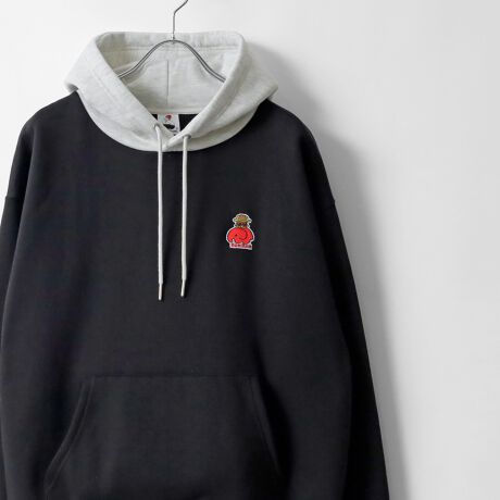 [^:013-268-0013]Red Cap Girl/bhLbvK[炵^b`G͋CŐlCȁuRed Cap Girlv^Cg̃bhLbvK[ACRɃIVŃghCXs[VꂽAȏ̎q̓`iCłfރ|GXeƖȂgݍ킹ngpB_炩ȔGŁANюdl̂ߕۉɗDAG߂ɂKɒ܂B|GXeȂł͂̌yƑEϋvAfC[EFAƂĂ₷ꖇłBfUCt[hƖ{̂ŃJ[؂ւVѐŜzF̃vI[o[p[J[Btgɂ̓hho[K[̃ACRłno[OƏۂhJA肰ȂANZgvXBɃobNɂ́Ahho[K[ƃbhLbvK[̃|bvł킢炵vg{A݊Q̃fUCɎdグ܂BjZbNXŎ₷Aʊ̂R{ACełBR[fBl[gfjWK[pcƍ킹ăXg[gCNɂ܂Ƃ߂AXJ[gJ[pcŗVѐSX^Cyނ̂߁B1ŎɂȂfUCȂ̂ŁAVvȃAE^[⏬킹ƃoXǂȂ܂Bj킸fC[R[fɎ₷\p[J[łByׂ݂ɁîCɓo^in[g}[NNbNjJ[̍ēגʒmA݌ɃXgP_̒ʒmAZ[̒ʒm󂯎邱Ƃł܂BuĥCɓo^ViUPꂽ蔄؂ꏤiēׂƂȂǁAuĥȏ󂯎邱Ƃł܂Bfډ摜̏i̐F́ATvBeł邱Ƃ≮O≮̌̏Ǝ˂pxɂƐFقȂꍇ܂܂\̃TCYƎ͎኱قȂꍇ܂̂ŁA\߂B