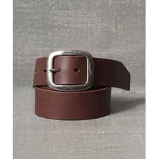 リーバイス(Levi’s)の【40mm幅のレザーベルト】 本革 ヴィンテージ加工 レザーベルト サイズ調整可能