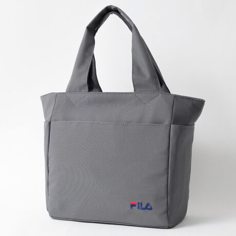 [^:778-828-0078]FILA/tB1911NC^ÃrGbɂătBZɂđnƂꂽB1970NɃX|[cEFA̕ɐioAvejXĨrE{Oւ̃X|T[hŒmꂽB܂ŔFejXEFAɐFfUĆA̐lXڂW߂B1980Nォ90NɂāAehk`𒅗pX|[cIA[eBXgƂƂɁA uƂvȃX|[cEFAƂčLFmB2010NAX|[cCtX^C̒Ăɗ܂炸AXg[guhƂĊmłnʂzĂBfޝH{|GXen̗pByʂŏvȂAJ␅H͂₷AfC[[XAEghA܂ŕLV[Ŋ􂵂܂Bʋ΂₨õTuobOƂĂg₷fފłBfUC{̉EɁuFILAv̎hJSzuAX|[eBȒɂivXBOɂ̓I[v|Pbg~1ƗTChɃ{gTCh|Pbg~2Awʂɂ̓t@Xi[|PbgAו̐₷\łBCi[|Pbg~2A[͔QB24cmE35cmEs14cmƁARpNgȂTCYłBJ[̓ubNƃO[2FWJBR[fBl[gX|[eBȃX^Cɂ͂AJWAȃR[fɂ}b`BVvȃShJ悢ANZgƂȂAX烌W[V[܂ŕL􂵂܂BjZbNXŎgfUCȂ̂ŁAyAŎ̂߂łByׂ݂ɁîCɓo^in[g}[NNbNjJ[̍ēגʒmA݌ɃXgP_̒ʒmAZ[̒ʒm󂯎邱Ƃł܂BuĥCɓo^ViUPꂽ蔄؂ꏤiēׂƂȂǁAuĥȏ󂯎邱Ƃł܂Bfډ摜̏i̐F́ATvBeł邱Ƃ≮O≮̌̏Ǝ˂pxɂƐFقȂꍇ܂܂\̃TCYƎ͎኱قȂꍇ܂̂ŁA\߂B