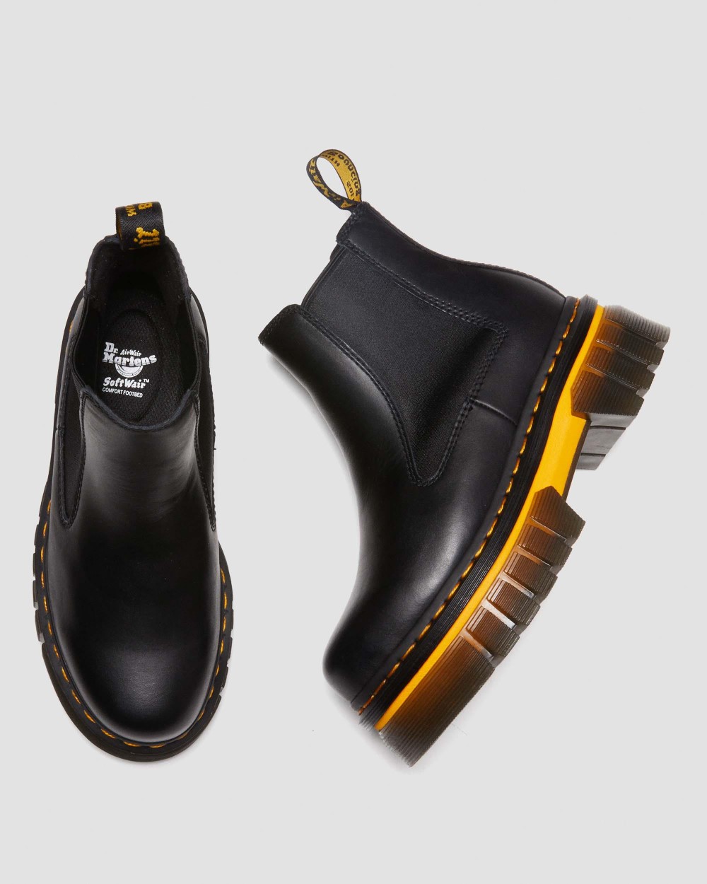 豪華 【新品未使用】Dr.Martens Audrick chelsea サイドゴア ブーツ