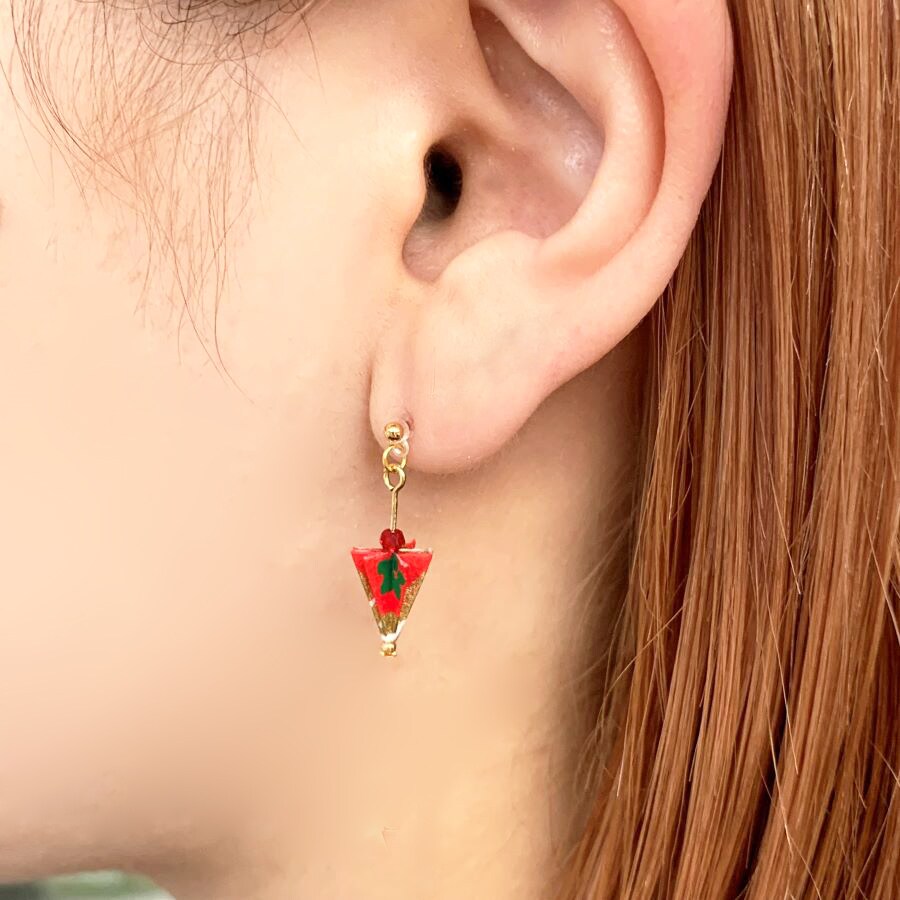 期間限定セール 和紙傘モチーフ樹脂ポストピアス 和小物マルシェ(Wakomono | ピアス