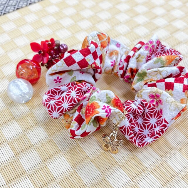桜柄2点春シュシュ♡ハンドメイド♡ - ヘアアクセサリー