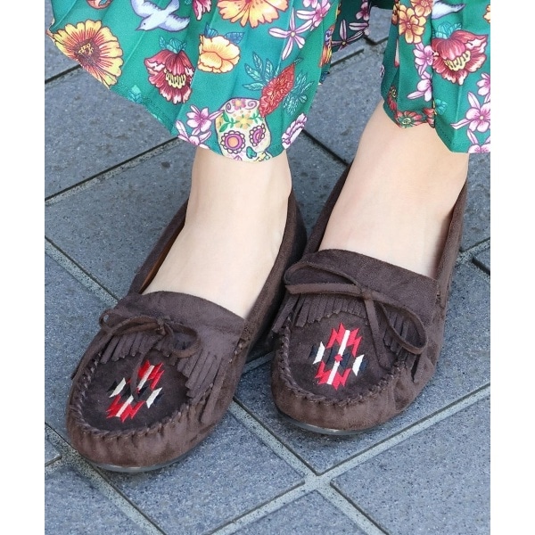 [}C]lCeBuhJJVV[Y/``JJititicacaj uE