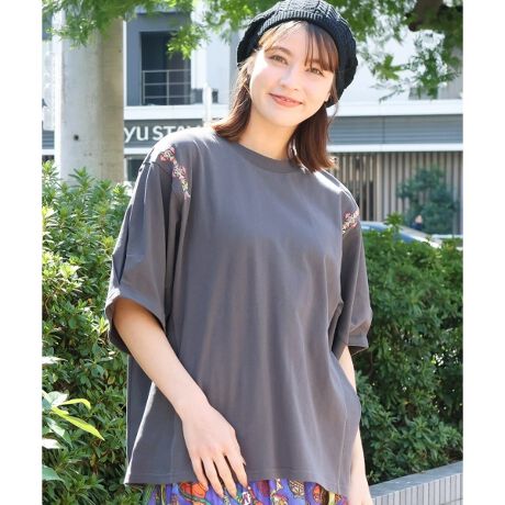 [^ԁFOSJBC110]VGbgu؂ւvI[o[  fUC ̃u؂ւ|CĝfUCTVcB ̊􉽕hJ肰ȂANZgɂȂĂ܂B h}X[û悤ȂƂVGbgŃbNXSnB x[VbNȃJ[ɉāAgȕ͋C̃J[{[_[pӂ܂B TCY fB[Xt[TCY Ƃg̃bNXTCYB  fފ 炩ȃRbgfނx[XɃuŐ؂ւ{Ă܂B  X^CO zCgƃ`R[O[͕ACeƑǂ̂ŁAIG^̃o[pctAXJ[g킹R[f߁B fUC1̃{[_[́AfjȂǃx[VbNȃACeɍ킹邾łȂꊴ̂JWAX^C܂B  J[ `R[O[/ItzCg/fUC1  --------------------------------- FⓧiItzCĝ݁j LkF n FȂ  FȂ ňF |PbgFȂ --------------------------------- zi͐nْ̍fʒuɂAiEJ[łF╿̏oقȂꍇ܂Bfpʐ^͌̉ŐFꍇ܂Bwȉi摜ɋ߂FƂȂĂ܂B