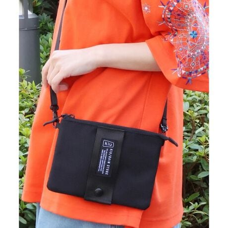 [^ԁFK445-900]ACfBAŐFXprLG`Pbg|[`  fUCE@\ vȂ͂HngpRpNgȃG`Pbg|[`B X}[gtH]Tœ悢TCYŎg蔲QB obO̒Ŏd₷AJ[h|PbgƑ傫߂̎d|PbgtB Oɂt@Xi[t|PbgĂ̂ŌȂǂɎô̂Ƀsb^łB tgɂ̓xgȂǂɑł^utłB ꂪɂ͂hHnȂ̂ŁAs̐Hוo[xL[sNjbNȂǂV[ő劈I v[gɂ߂̈ił  fފ \ʁF͂H ʁFhH  Dڂt@Xi[萅Zꍇ܂̂ŁAӂB  J[ ubN/fUC1iuCg^CK[j/fUC2inbs[t[j  ǂȓVCł̏yނƂbg[ɁA킩痣ꂽAEghAV[ŉKɁA炵߂邱Ƃڎwl̊OVтuhłB  yKiU/LEzǂȓVCł̏yނƂbg[ɁA킩痣ꂽAEghAV[ŉKɁA炵߂邱Ƃڎwl̊OVтuhłByiԕύX̂m点z2025N47ufUC1AfUC2v̕iԂuK445-900vɕύX܂Bi^OɋiԍiK445-360AK445-523jLڂĂꍇ܂̂ŗ\߂Bzi͐nْ̍fʒuɂAiEJ[łF╿̏oقȂꍇ܂Bfpʐ^͌̉ŐFꍇ܂Bwȉi摜ɋ߂FƂȂĂ܂B