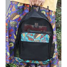 チチカカ(titicaca)のメッシュバックパック