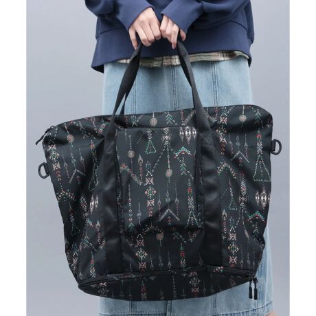 [^ԁFZOSJCD7102]RpNgɂȂI KiU ~``JJR{[Vg[gobO  ŉוĂSIKiU ~ ``JJ̃R{fUCAeʃg[gobOB Ղ33LTCYŁAyY}ȉו̑ɂNNΉĂ܂B yďvȑfނgĂ̂ŁA^тKB gȂƂ͏ŃpbJu[ł邩AX[cP[X̒ɂ̂΂Ă̂ɂ֗łB ɂ̓t@Xi[|PbgÂׂ̐₷AobỎɂ̓V[YȂǂ𕪂Ď[łZp[gRp[ggtI ɁAL[P[X̎ɌŒłxgtŁAobOYɂړX[YB ̂Ƃɂ҂́Agg[gł  J[ fUC1(eAJ[h)/fUC2(CfBA) yKiU/LEz ǂȓVCł̏yނƂbg[ɁA킩痣ꂽAEghAV[ŉKɁA炵߂邱Ƃڎwl̊OVтuhłB y舵̂Ӂz E̐íA͂hngpĂ܂ADڂt@Xi[萅Zꍇ܂̂ŁAӂB EJ̒ŒԎgpꍇAZꍇ܂̂łӂB E͂ʂ͎gppxɂ菙XɒቺĂ܂B͂キȂ܂ŝ̂͂Xv[gpAN[jOXւ͂H˗ĂB EiɎgpĂ鐶ńAGACȂǂɂFAFڂ肷鋰ꂪ܂̂ŁAB Eꂪtꍇ͕zgpďĂB Eۊǂ̍ۂ͏\ɐ≘@A˓⎼Cʂ̗ǂꏊŗǂA[ĂB zi͐nْ̍fʒuɂAiEJ[łF╿̏oقȂꍇ܂Bfpʐ^͌̉ŐFꍇ܂Bwȉi摜ɋ߂FƂȂĂ܂B