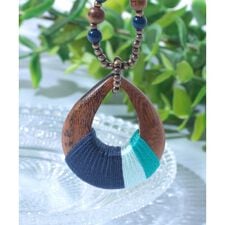 糸巻ウッドネックレス