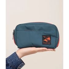 チチカカ(titicaca)のトラベルポーチ