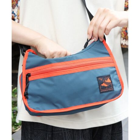 [^ԁFZOWCBB7013] C𐷂グfނ̌yʃz[{[obO gh̃z[{[obO^iO^jAyĎ^т₷fނŎdグ܂B O2A1̃t@Xi[|Pbgtŉו̎d֗B }`11cm̂ՂeʂŁARpNgɌĂ[ł܂B n̗pAő}ȓVɂSB̃TuobOƂĂ劈łB VѐS长ŁAŋCyȂACełB J[ ubNFÊyY}OlbgU΂߂ _[NO[FnŃVvȈہ~Ƀ~j`An}  y戵̂Ӂz(͂H) ȄíAnɂ͂H{Ă܂B E͂H͉ivIȂ̂ł͂܂B ERh~鐫\͂܂̂ŁAJȂǂɂ͒ӂĂB zi͐nْ̍fʒuɂAiEJ[łF╿̏oقȂꍇ܂Bfpʐ^͌̉ŐFꍇ܂Bwȉi摜ɋ߂FƂȂĂ܂B