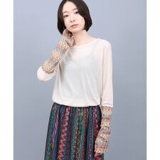 チチカカ(titicaca)のクシュクシュスリーブシアーTシャツ