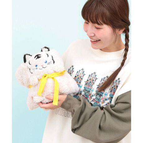 [^ԁFZOWCB2311]邭Ɗۂ߂ĉMtgɂsb^ȃuPbg  Ă邾łقʂ݌^̃uPbgoB O܂ɂĂ邭銪āA񌳂ŕRԂƂL[gȂʂ݂ɁB Lƃ{Aƃt[Xfނ킹uPbgɑϐg܂ 60~100cm̃RpNgȃTCYȂ̂ŁAł͂xr[J[ɂ̂ɂ v[gƂđ؂Ȑlɑ̂ɂsb^̃ACełB J[̓bh(`)AzCg(zCg^CK[)ACG[(bT[p_)3F炨IтB  `Ƃ́EEE u`h[v̗ŁALVR̃vXu`uv̑I̎łB ʂ̑I肪ANły߂G^[eCg̍ZłB zi͐nْ̍fʒuɂAiEJ[łF╿̏oقȂꍇ܂Bfpʐ^͌̉ŐFꍇ܂Bwȉi摜ɋ߂FƂȂĂ܂B