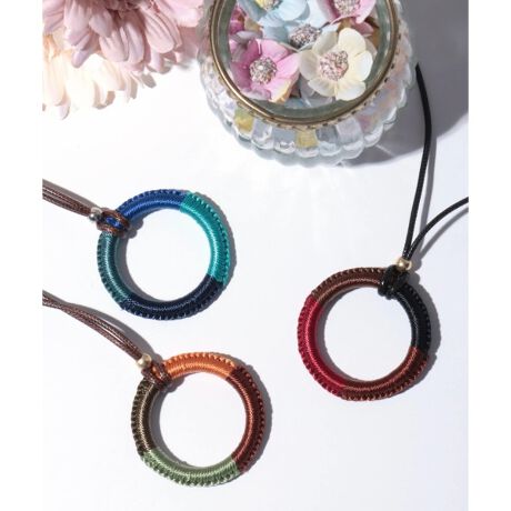 [^ԁFZOWJBD8607]OXz_[ƂĂgI}`J[lbNX  T[Ñp[cɎtÂ݂fUCB VvȂ4F؂ւ̔zFقǂ悢݊܂B KlTOXĎgpIȃfUC|CgB R͒߂\ŁAX^Cɍ킹ăoX悭pł܂B J[̓u[AO[Abh3F炨IтB zi͐nْ̍fʒuɂAiEJ[łF╿̏oقȂꍇ܂Bfpʐ^͌̉ŐFꍇ܂Bwȉi摜ɋ߂FƂȂĂ܂B